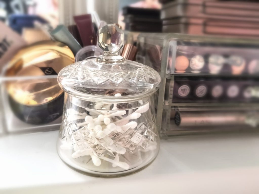 Makeup clear out and organisation tips