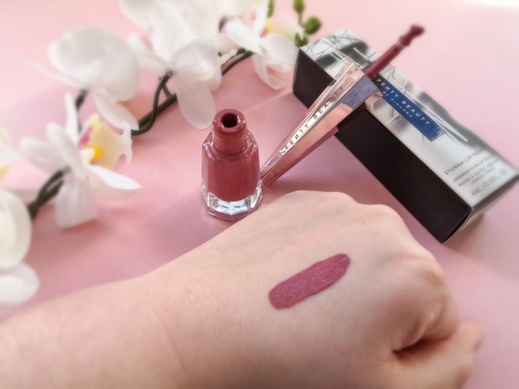 Fenty Beauty Stunna Lip Paint Longwear Fluid Lip Colour