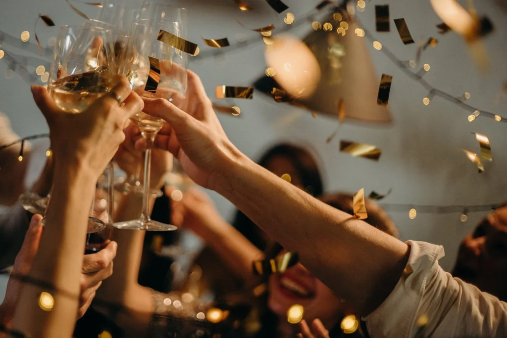 Tips To Throw A Surprise Party